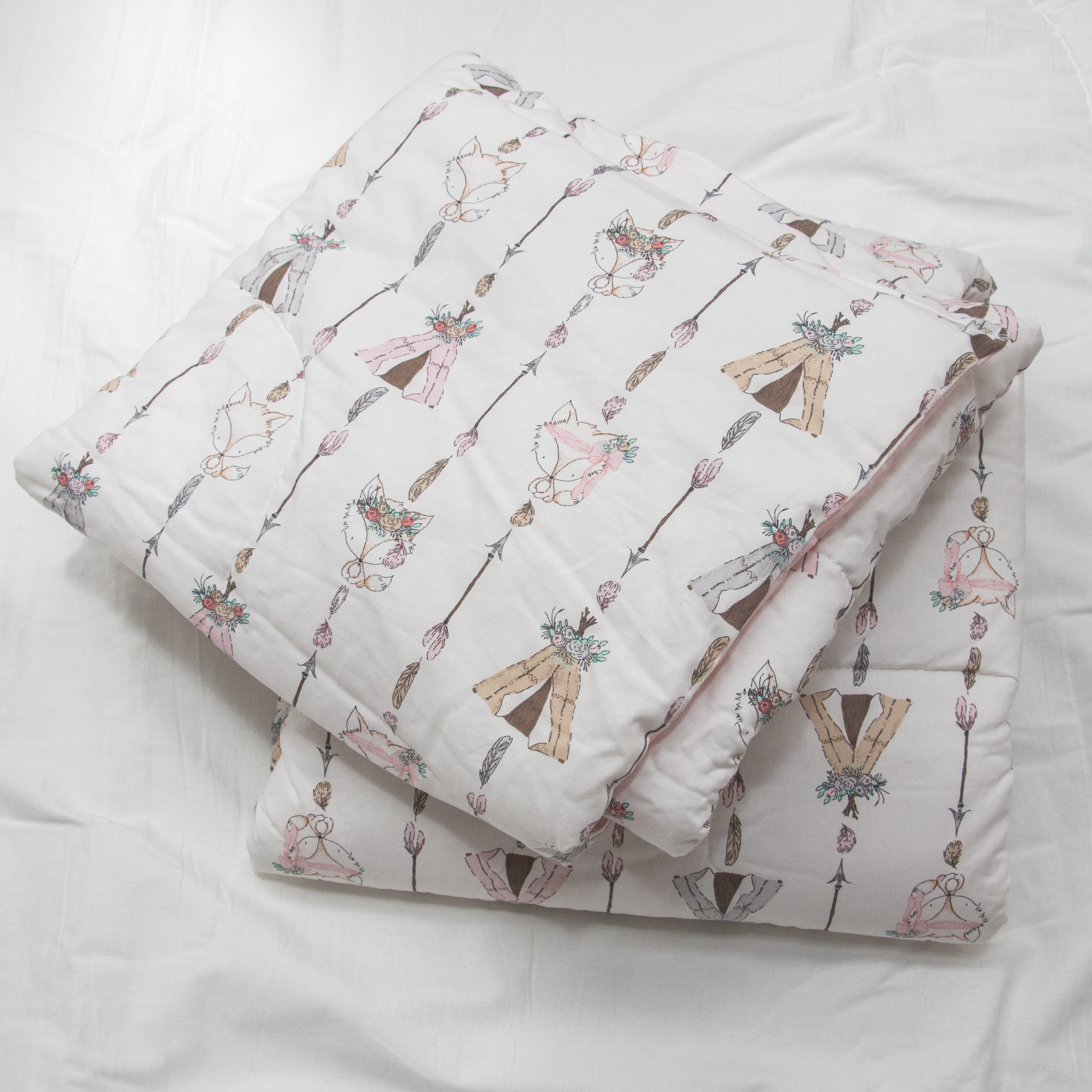 Acolchado de Cuna Funcional-Tipi- Gabardina