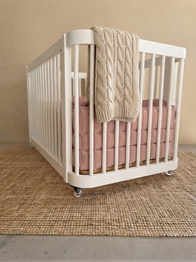 Alternative view of Cuna Evolutiva BLANCA. 5 en 1- Madera maciza- Regalo: colchón Mini Cuna-