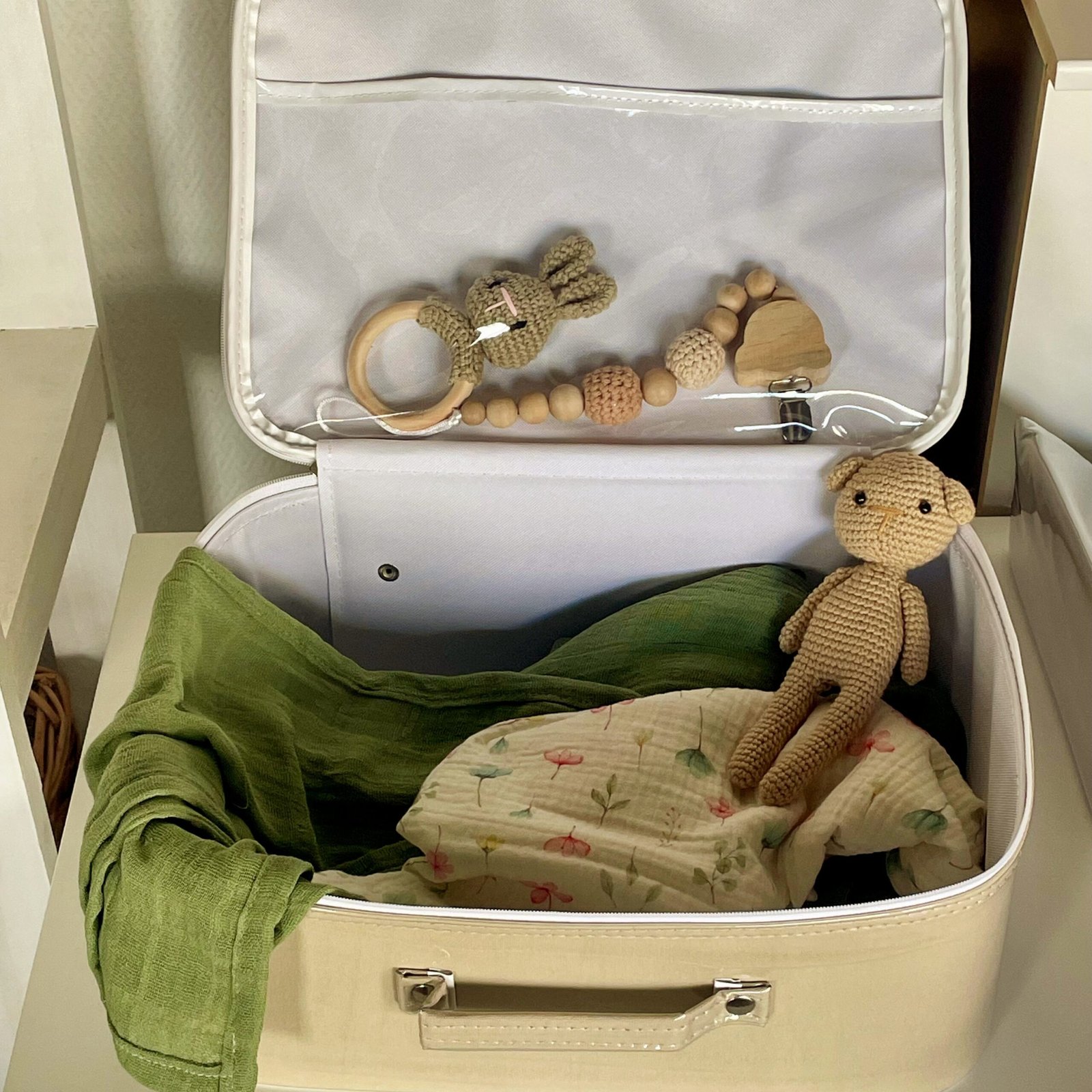 Valija Plastificada - Beige - Imagen 3