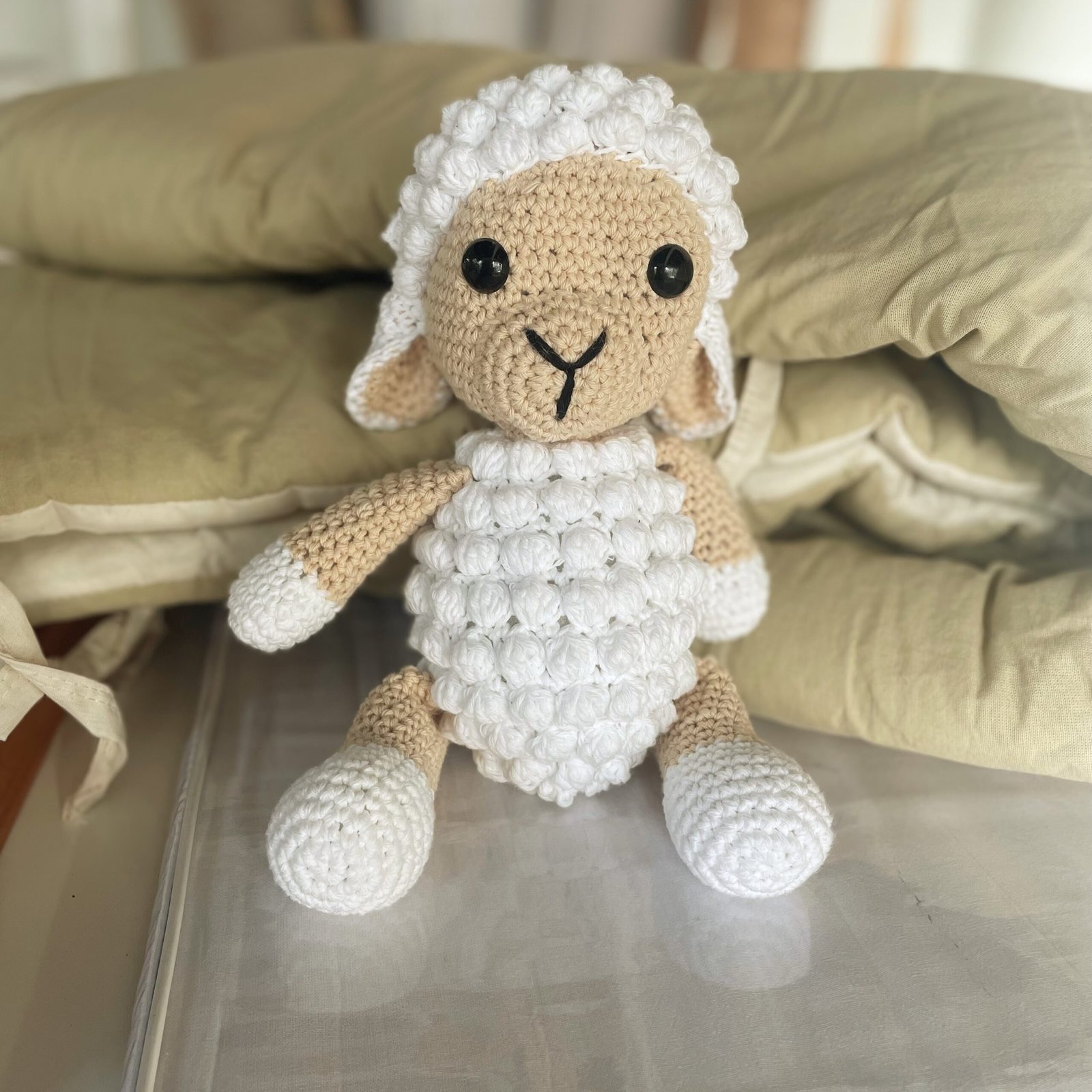 Alternative view of Oveja Crochet - Grande